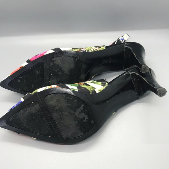 Nine West Floral Pointed Heels - Size 7.5 - Picture 4 of 5